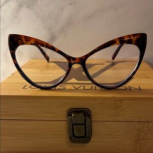 Leopard Brown Cat-Eye Glasses
